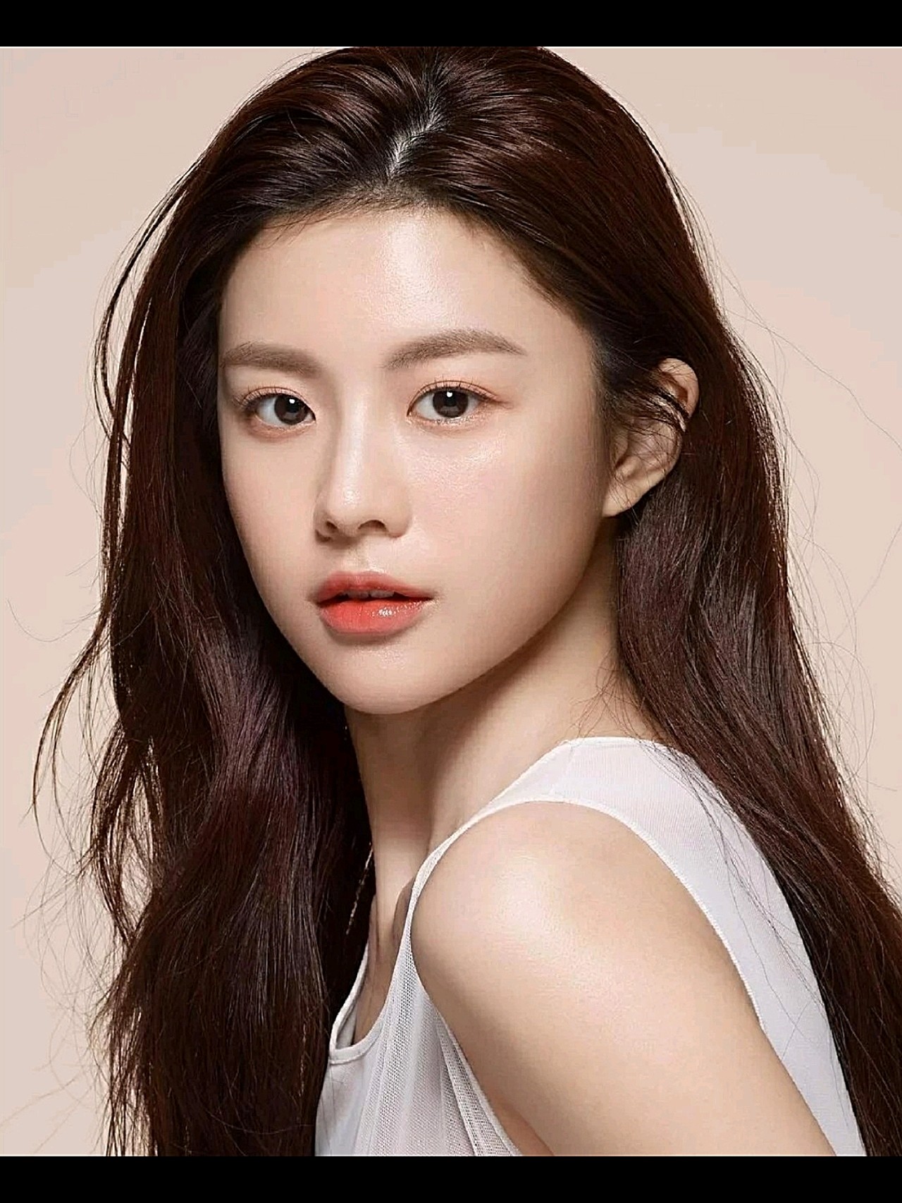 高允真教你整成天然美貌脸