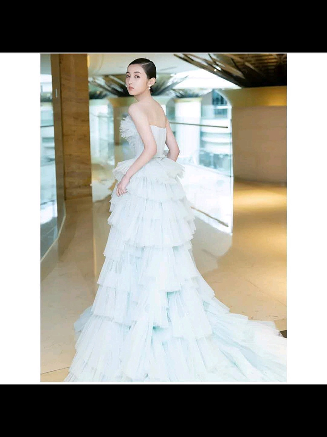 张子枫逆袭20版