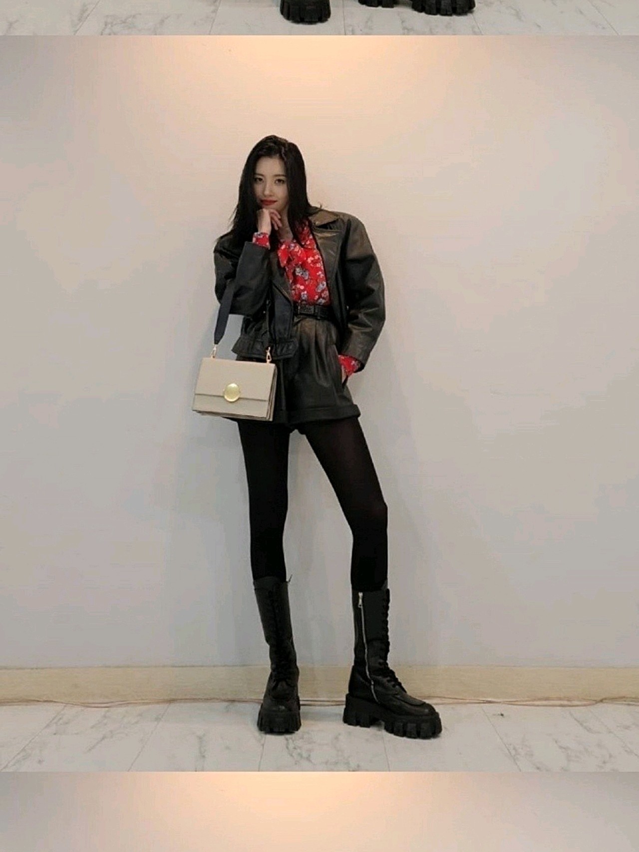 南韩腿精李宣美,李老师的细腿很逆天·95李宣美最