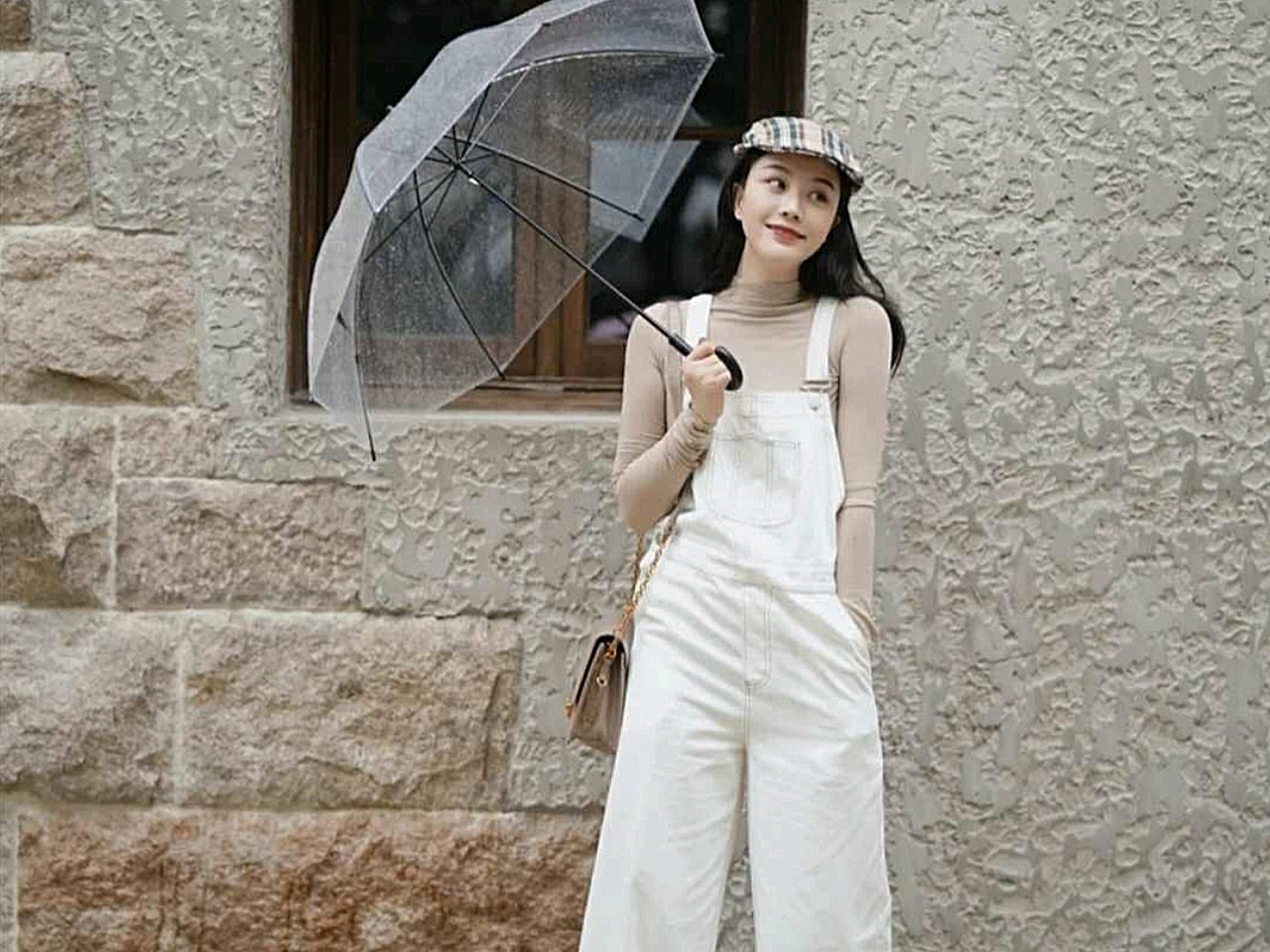 连体裤搭配什么鞋子好看