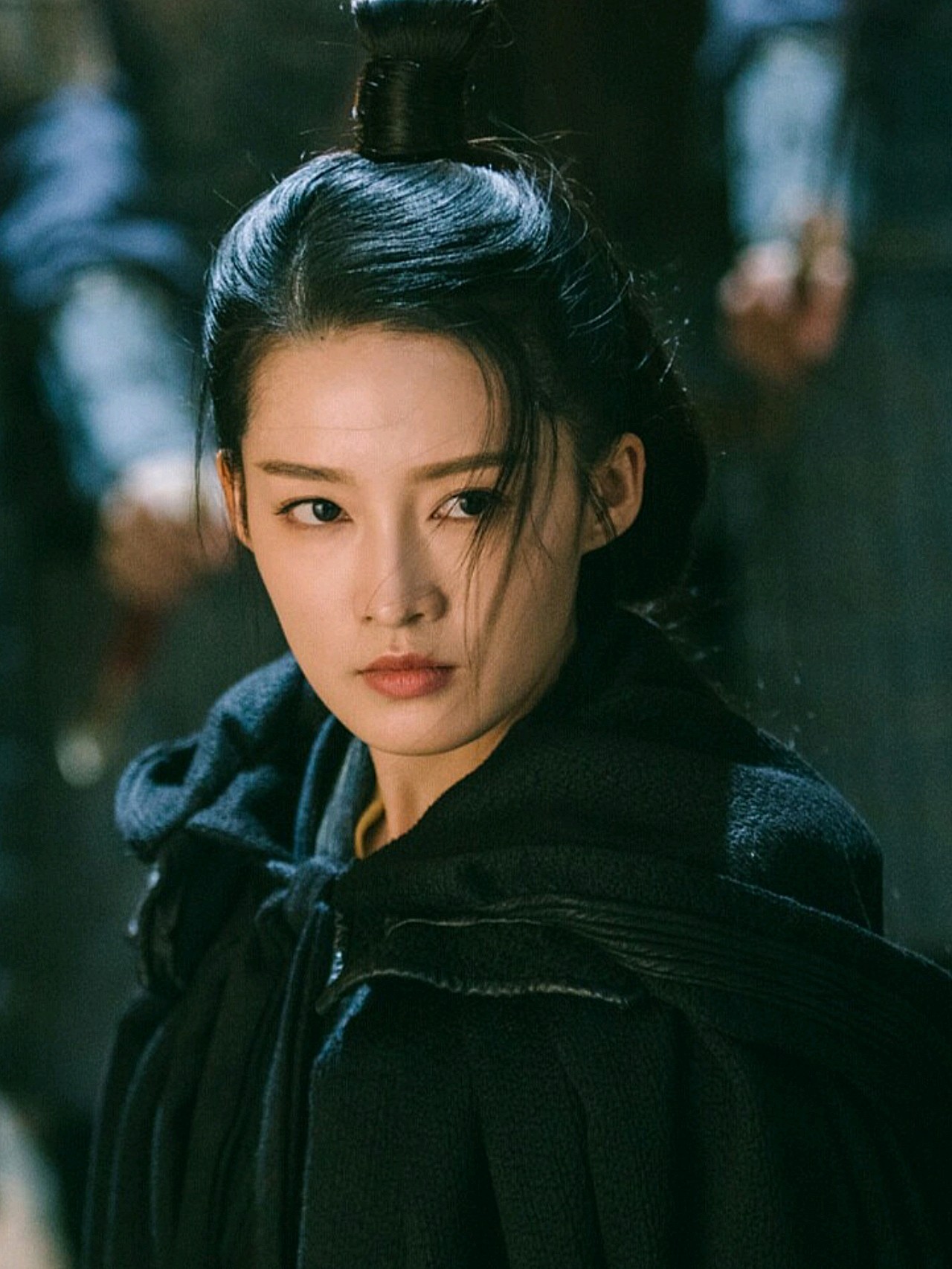 骊歌这个角色太适合李沁一不小心拿上了男主的剧本