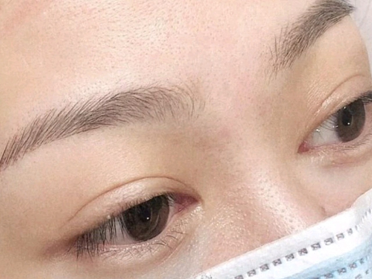 喜欢比较自然的效果,选择了这款根状眉一种的丝影飘眉_圈子-新氧美容