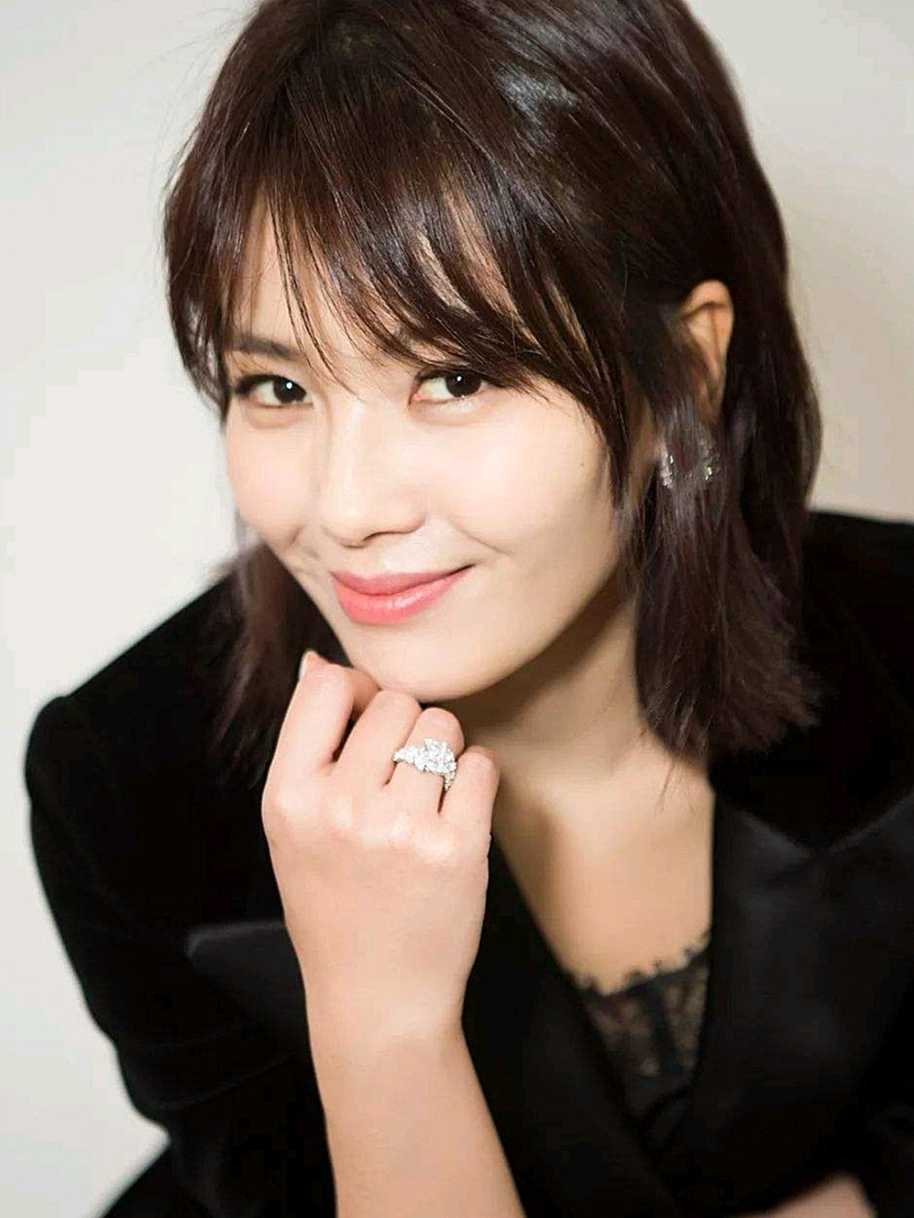 阿桃因为是混油皮,t区的闭口是常客,时不时还会冒