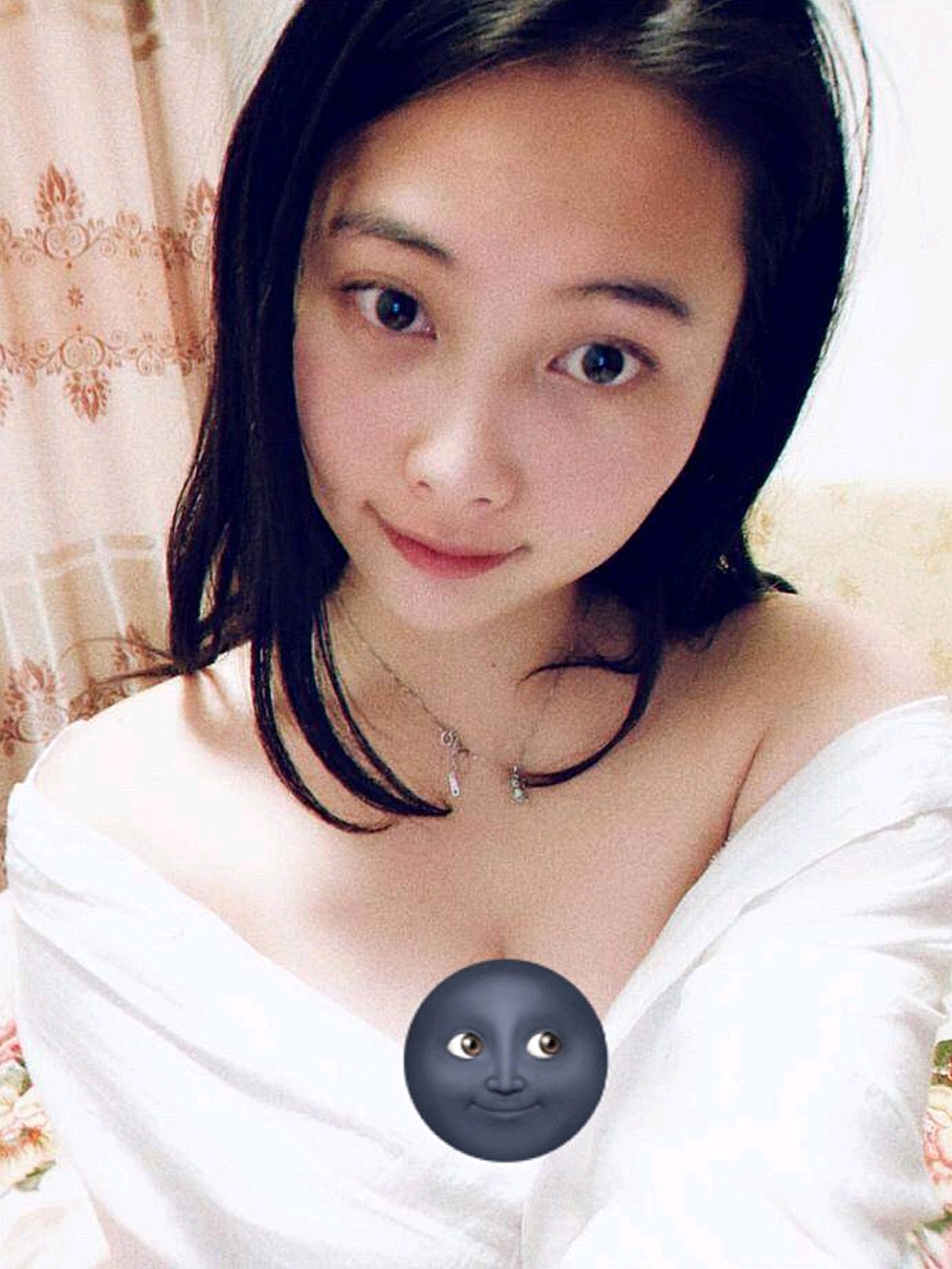 任何一个平胸妹都要摇身一变成为d罩杯的性感女神,怎_圈子-新氧美容