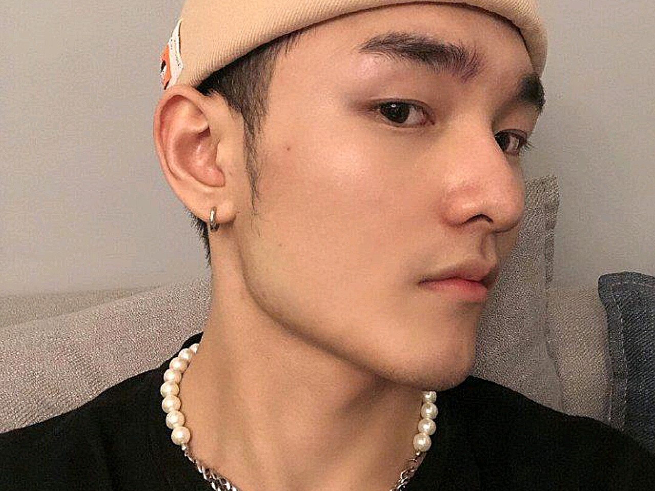 作为极少数勒男生,我也不晓得说哪样了,瘦脸针这东西_圈子-新氧美容