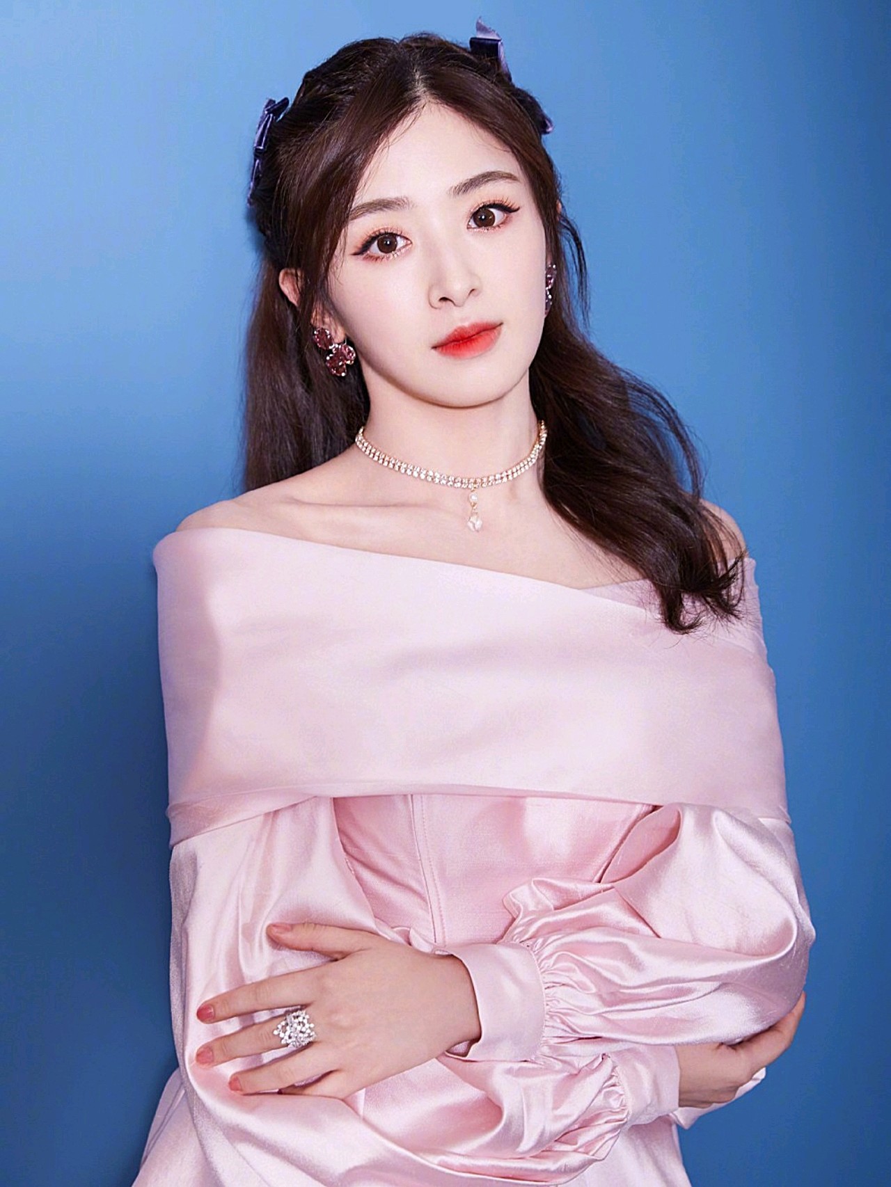 初恋脸张含韵酸酸甜甜就是你,酸甜的歌,甜甜的长相,_圈子-新氧美容