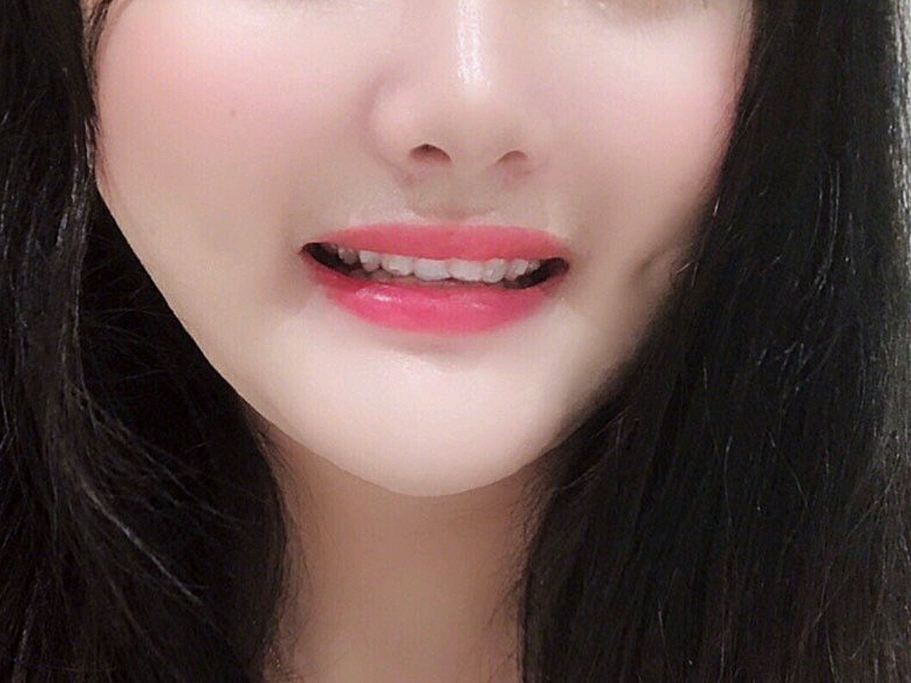 门牙有点丑,还是比较明显的,如果要是做矫正医生专业_圈子-新氧美容