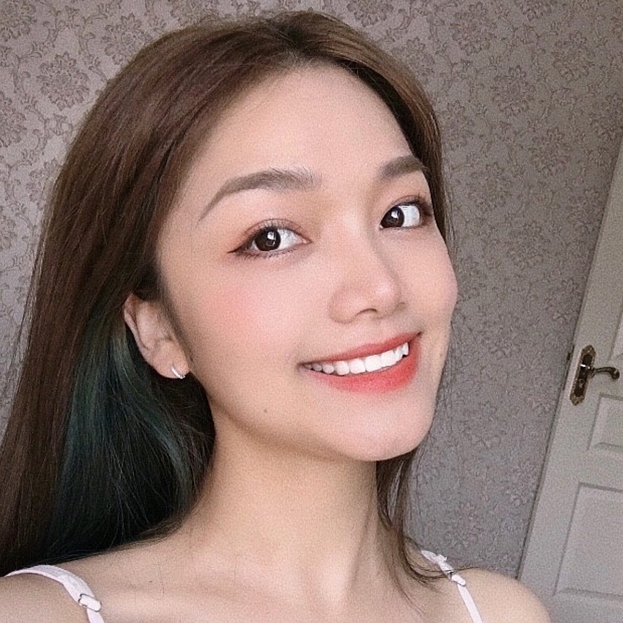 满意现在的效果哦,脸部嘭嘭的的饱满感,之前有听过脂_圈子-新氧美容