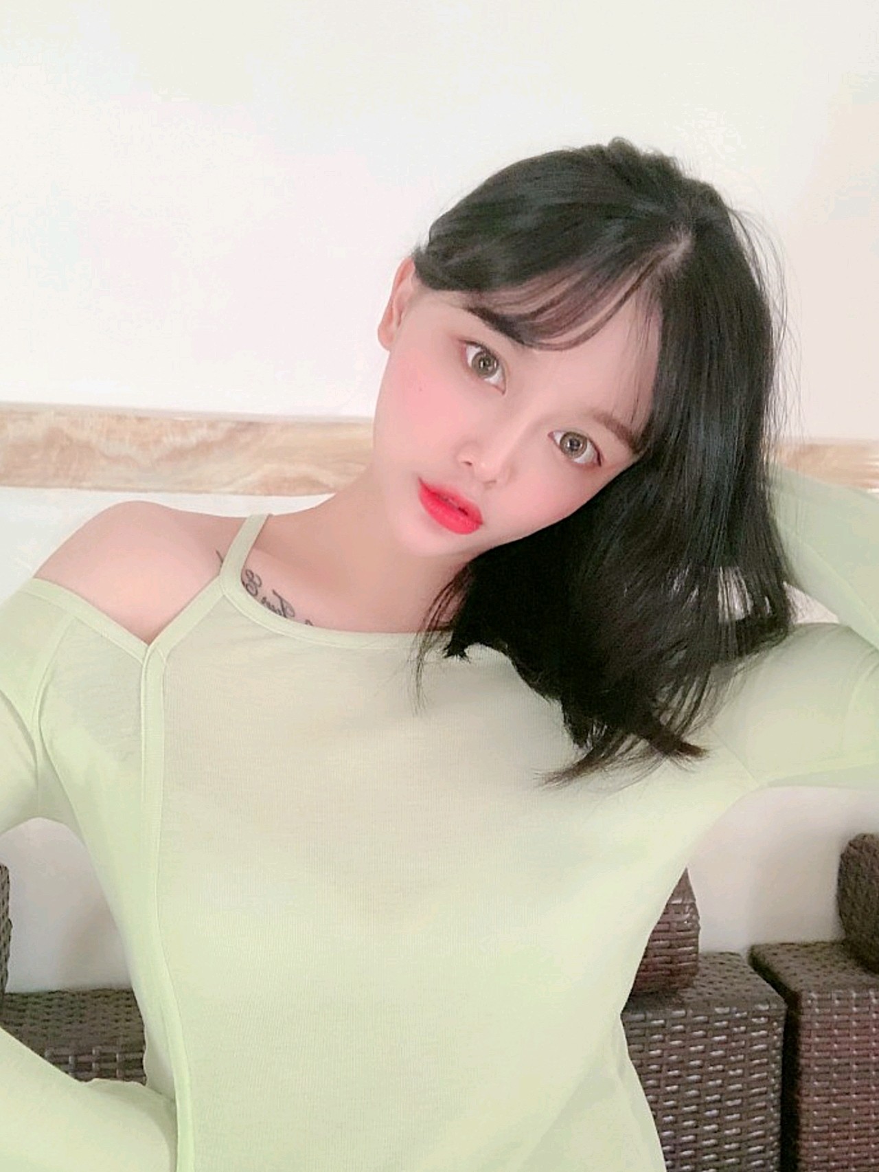 脸上圆润饱满,侧面看更加饱满,充满胶原蛋白的可爱脸_圈子-新氧美容