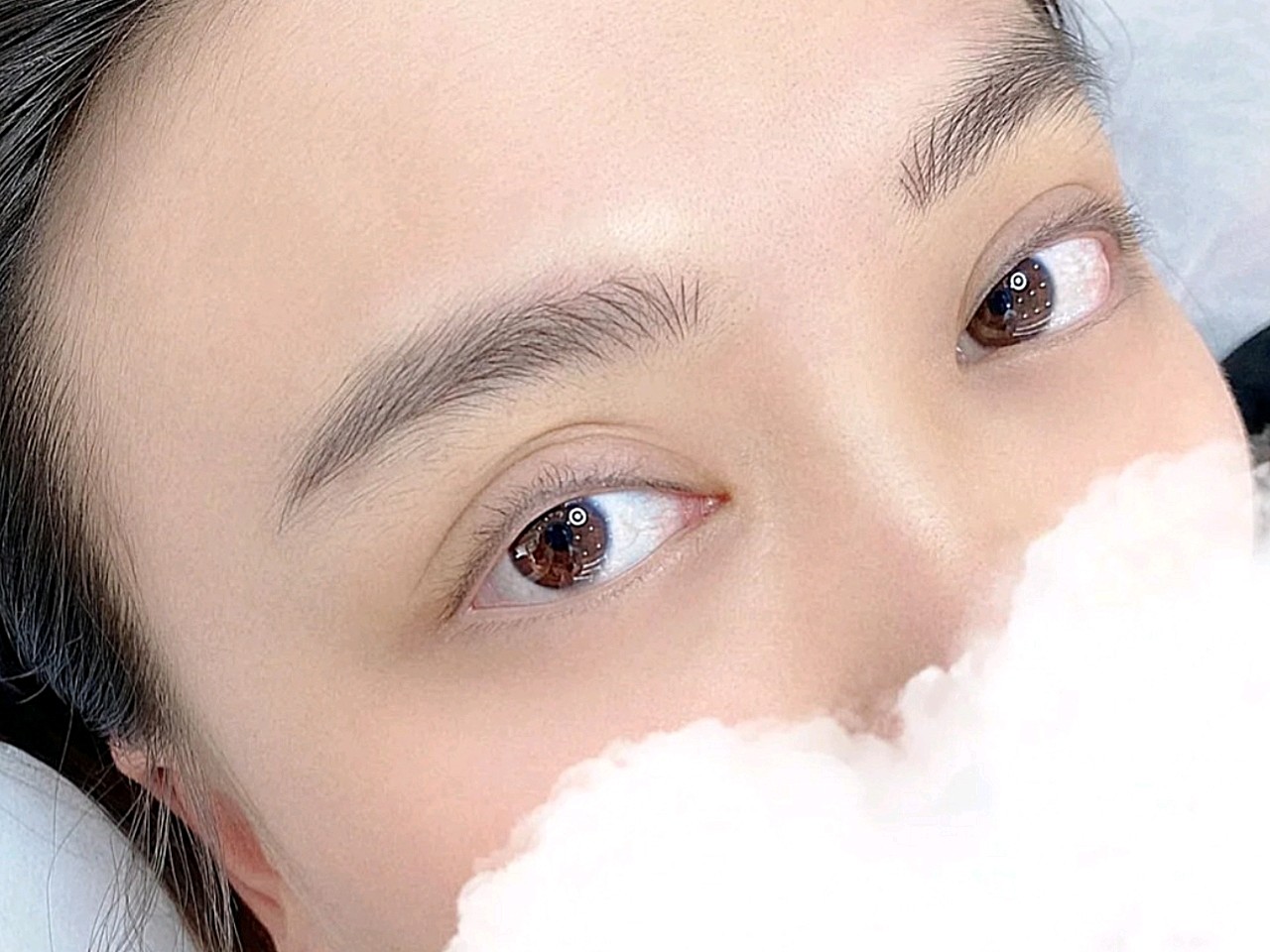 化妆素颜都非常的适合,这个眉毛也太百搭呀,超级的满_圈子-新氧美容