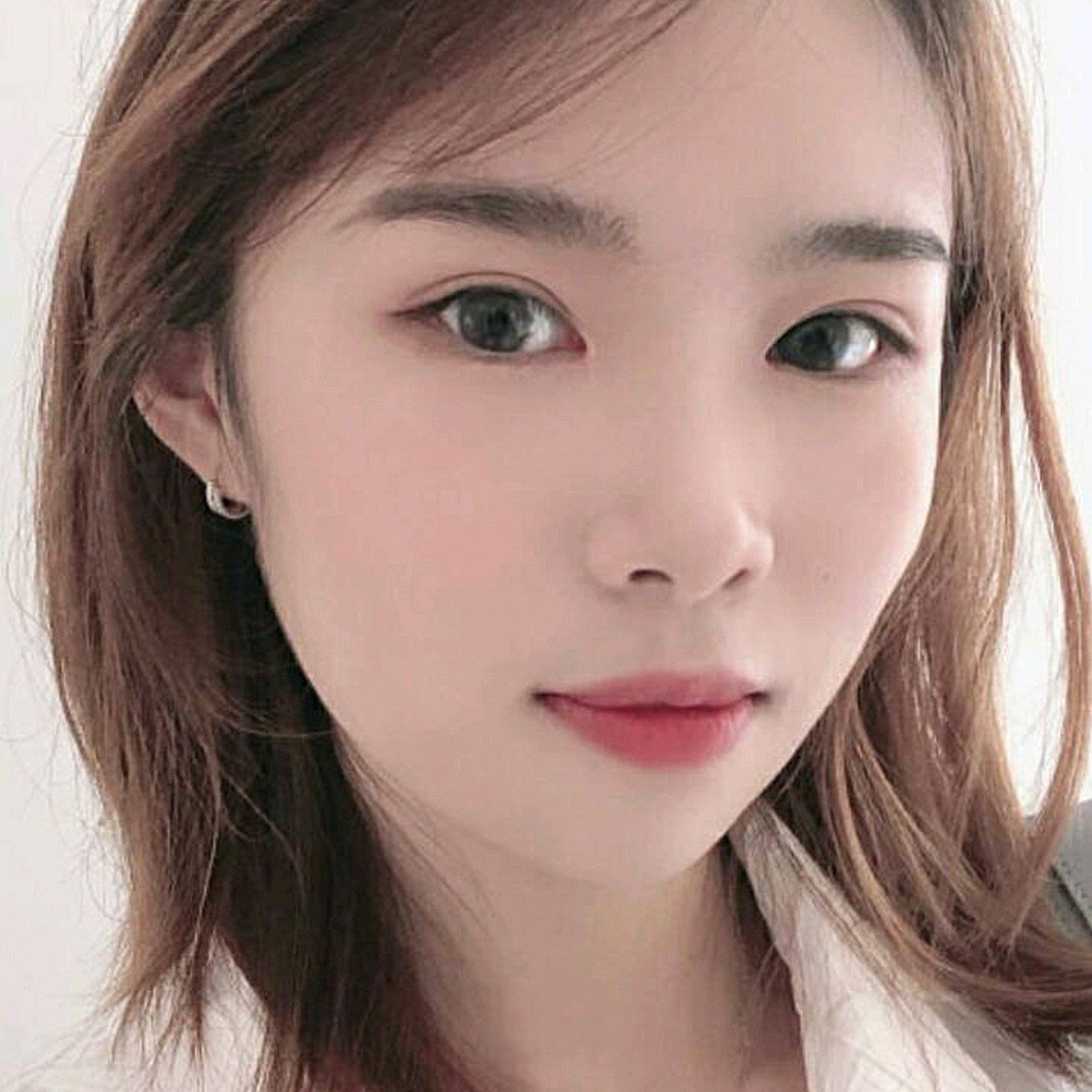 做双眼皮应该注意什么呢