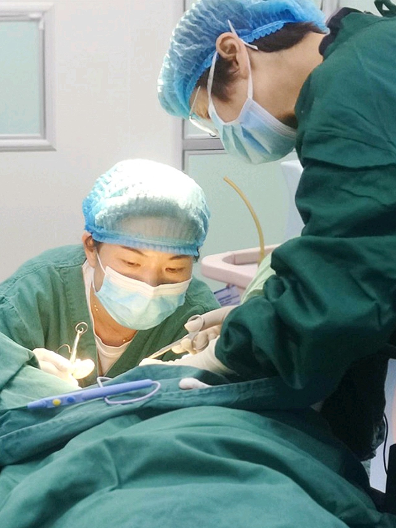 大医精诚,妙手于心,每一位优秀的妇科整形医师都是塑美的艺术家.