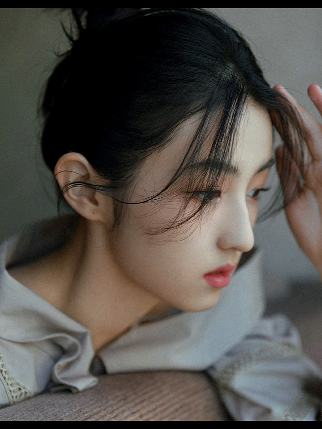 929292新生代小花—张子枫妹妹来啦～子枫妹妹的气质是_圈子