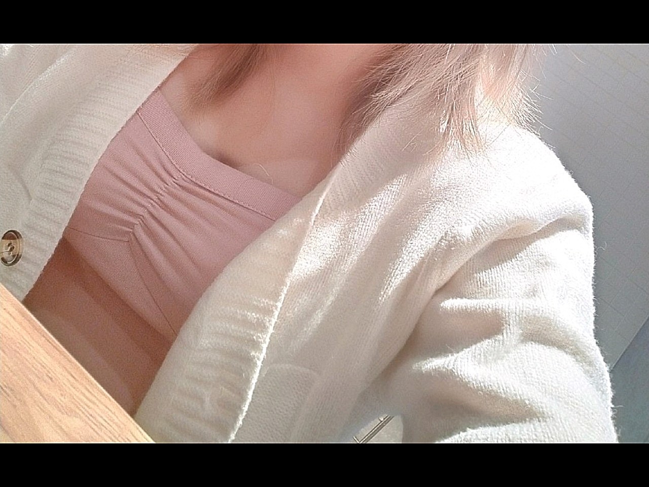 我做的是假体隆胸,是那种水滴形状,胸部的形状越来越_圈子-新氧美容