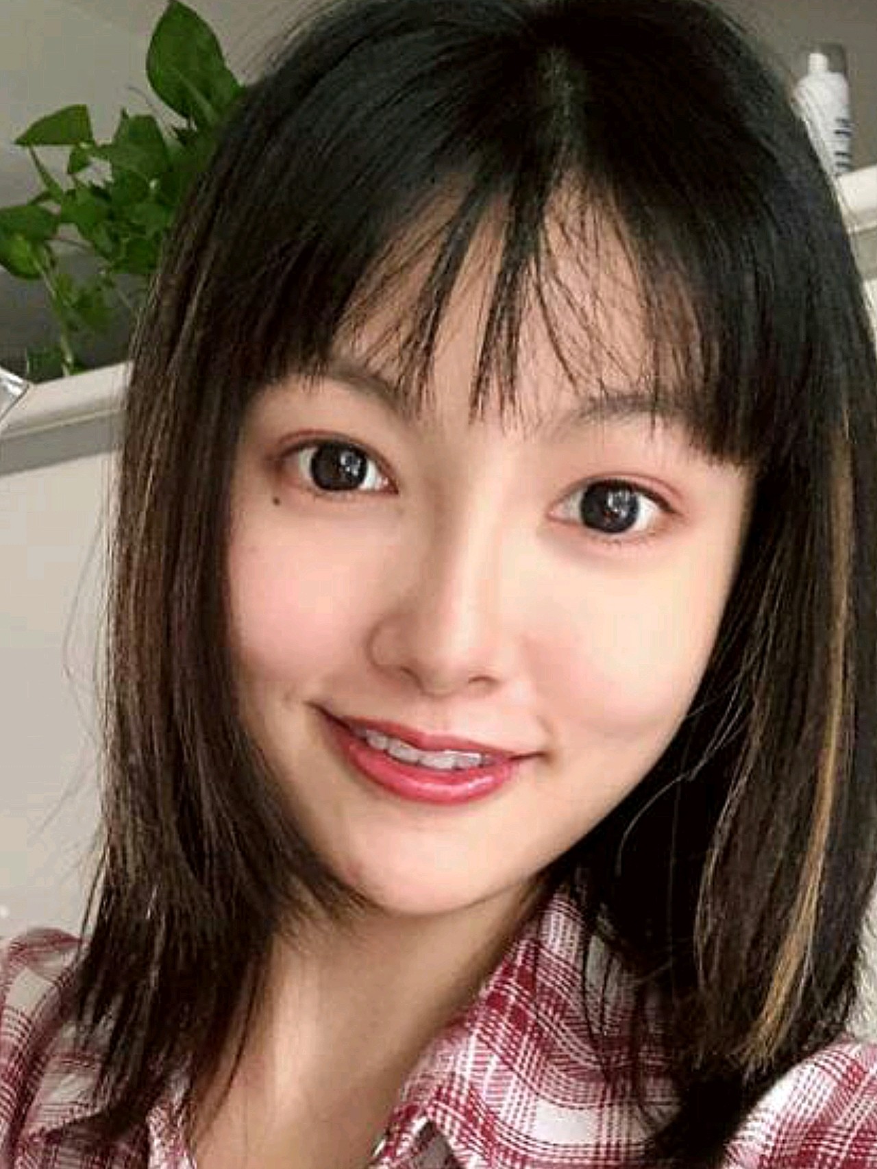 也不怕大家说我脸大,之前那个大脸盘子的照片我就晒出_圈子-新氧美容