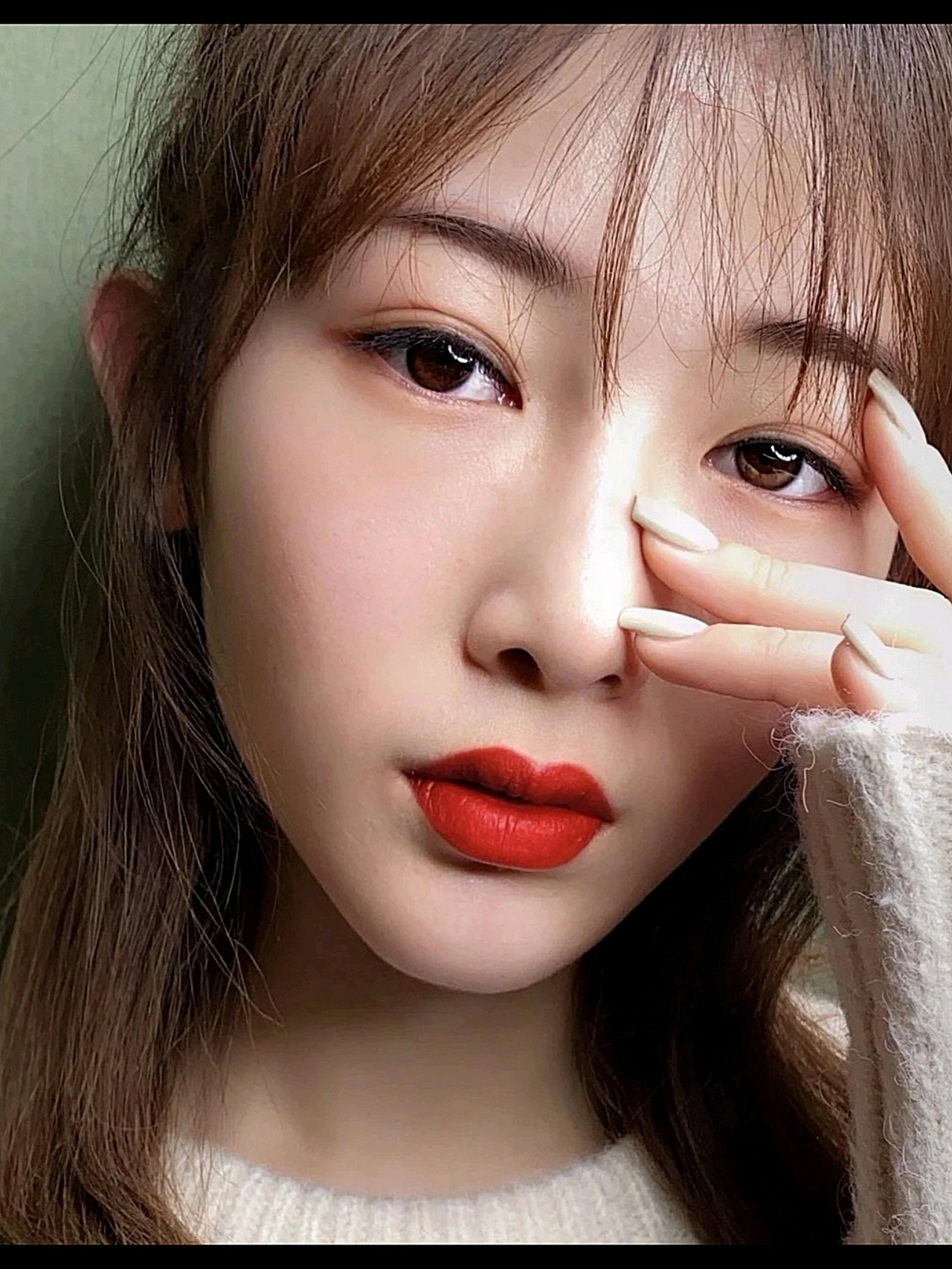 越来越喜欢自己的嘴唇了,特别是涂上口红之后,特别的_圈子-新氧美容