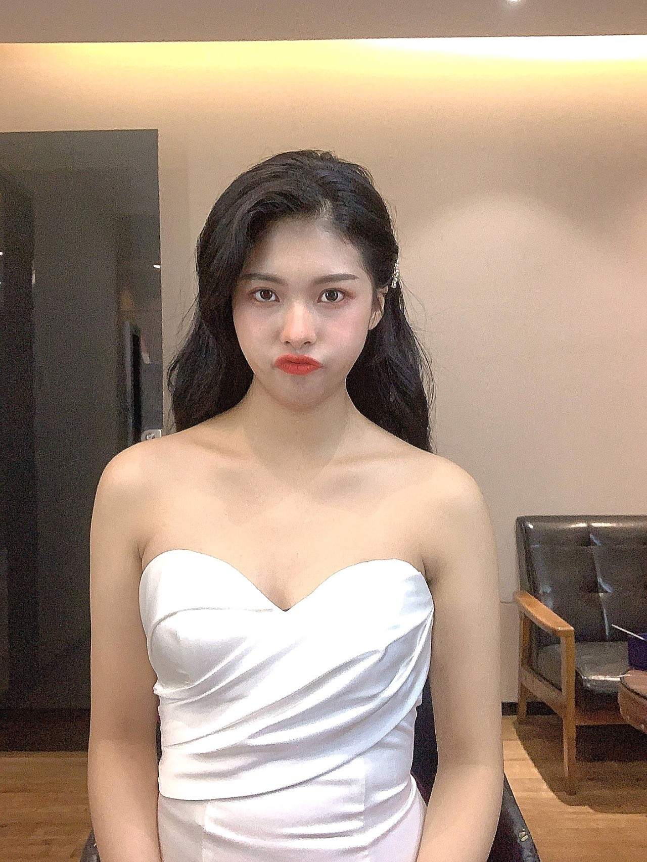 穿最美的衣服,做最自信的自己,不用再花费心思挤乳沟_圈子-新氧美容