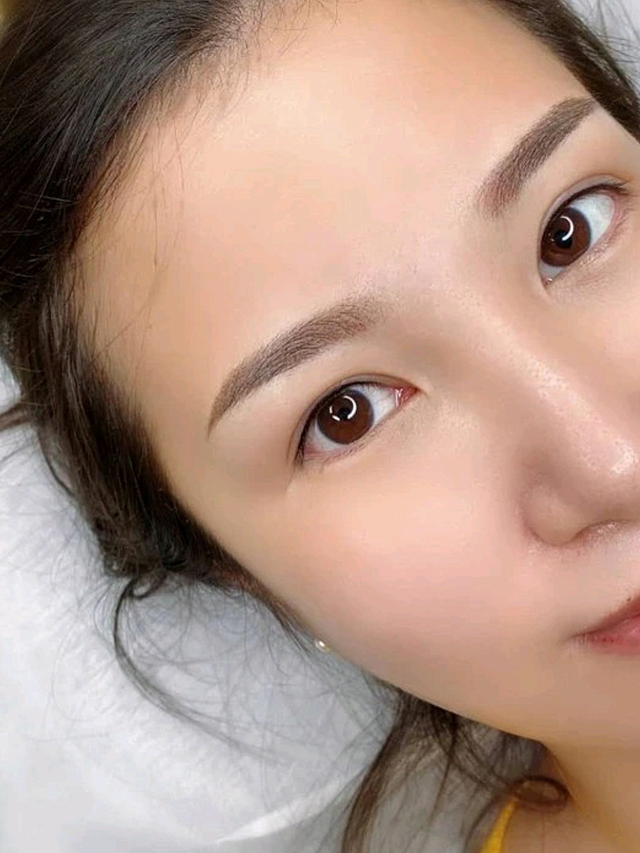 看了好几张直播主播的视频图片现在纹眉后我也是有好看眉毛的小姐姐了