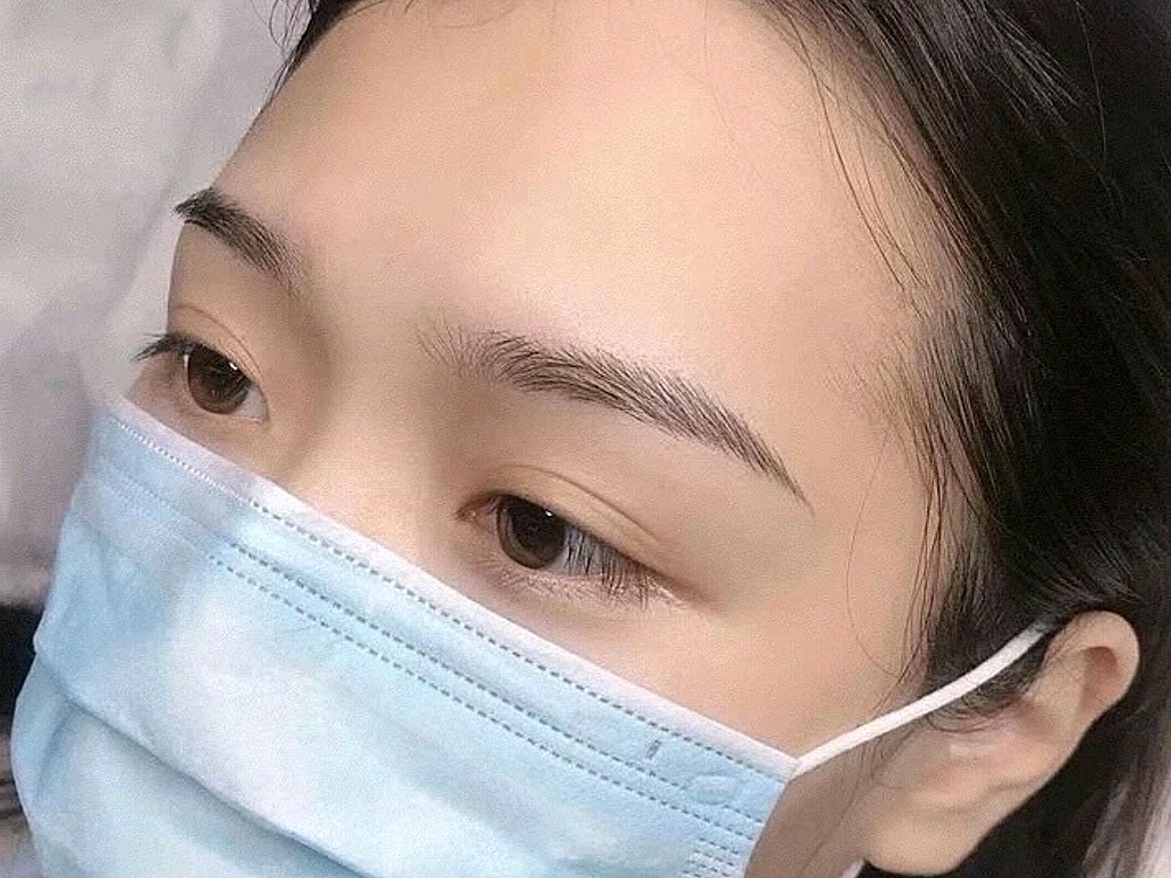 我到店换了做根眉,像线条那种,也是跟老师沟通了,老_圈子-新氧美容