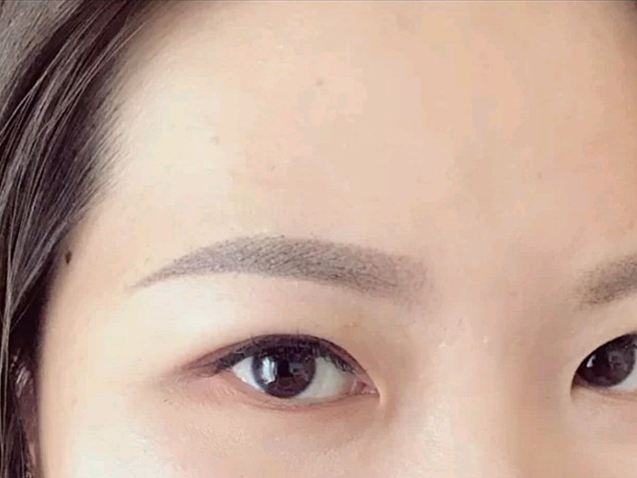 虽然现在很多人都喜欢根眉,但我就一直都喜欢雾眉,感_圈子-新氧美容