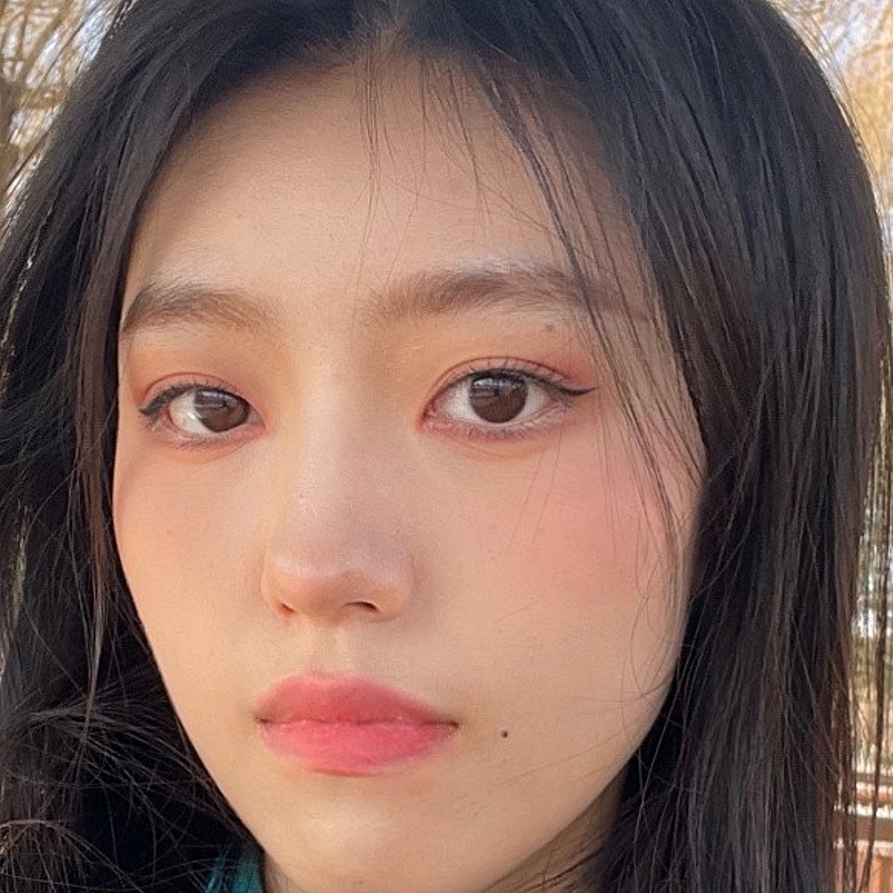 手术之前考虑了好久,我想要一个永久性的双眼皮,所