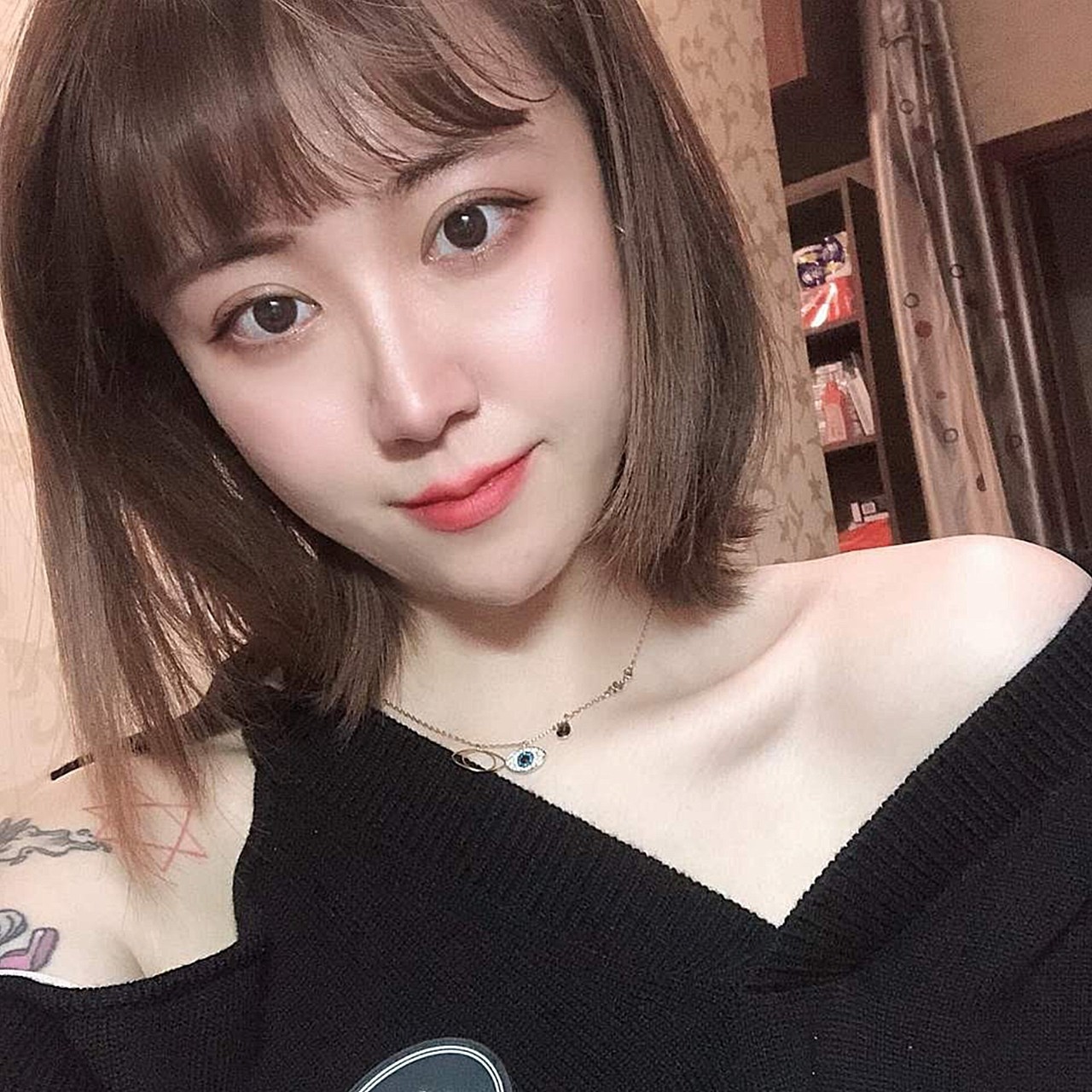 我的双眼皮效果非常好,大眼睛萌萌哒.