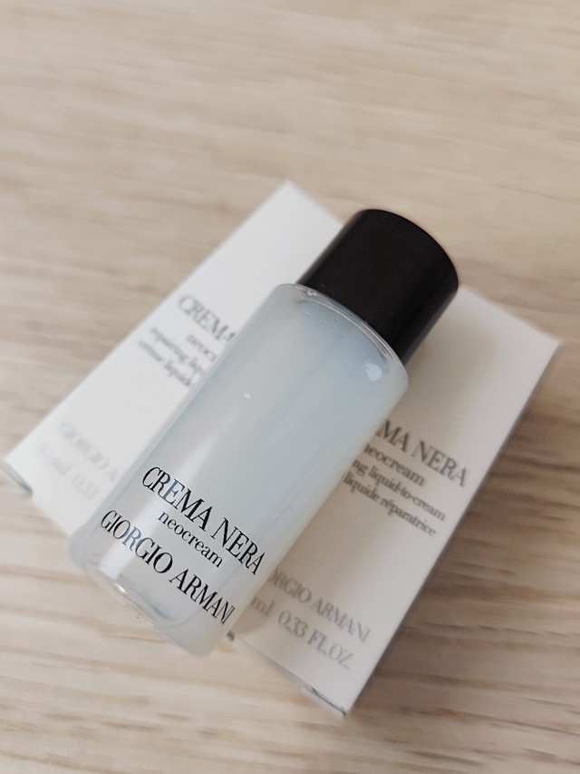 阿玛尼液体面霜