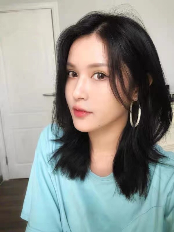 天生的瓜子脸可是怎么就没有下巴啊,其实有下巴就是太_圈子-新氧美容