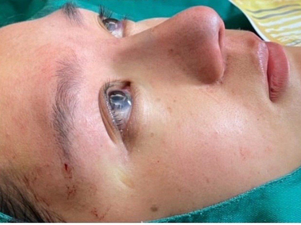 用线雕把眉弓支撑起来真的好好看!