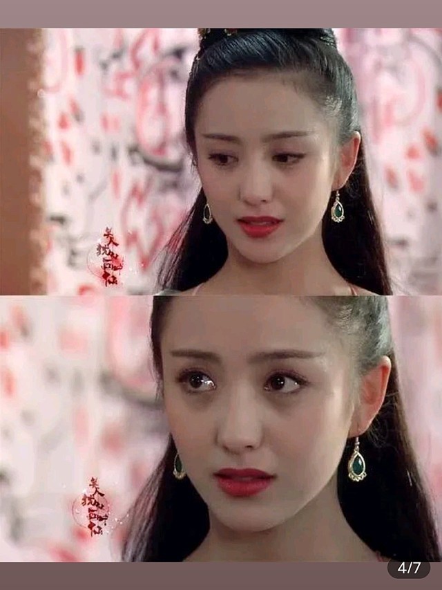 她的现代装也很美,可是没有古装来得惊艳,早年她出演了一部《母仪天下