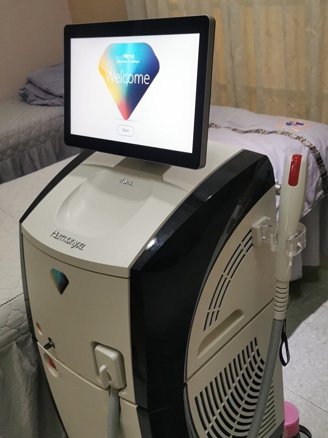 在好友的推荐下,做了飞顿辉煌360牛奶光.
