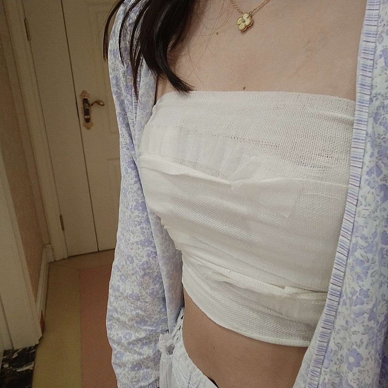 胸部下垂的烦恼生完宝宝后胸就开始有下垂一直在纠结最近买内衣发现