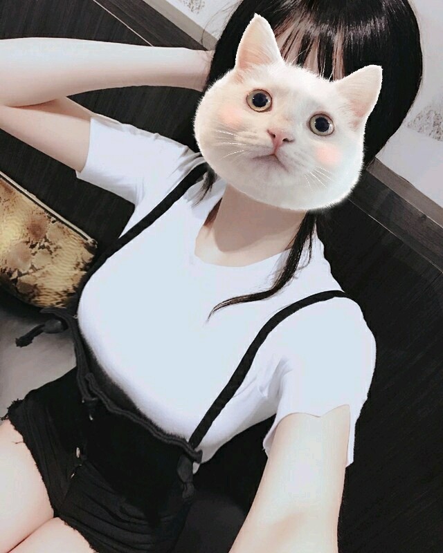 哈哈胸大就是好.