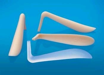 #L型假体和柳叶形假体的区别#两种假体主要的