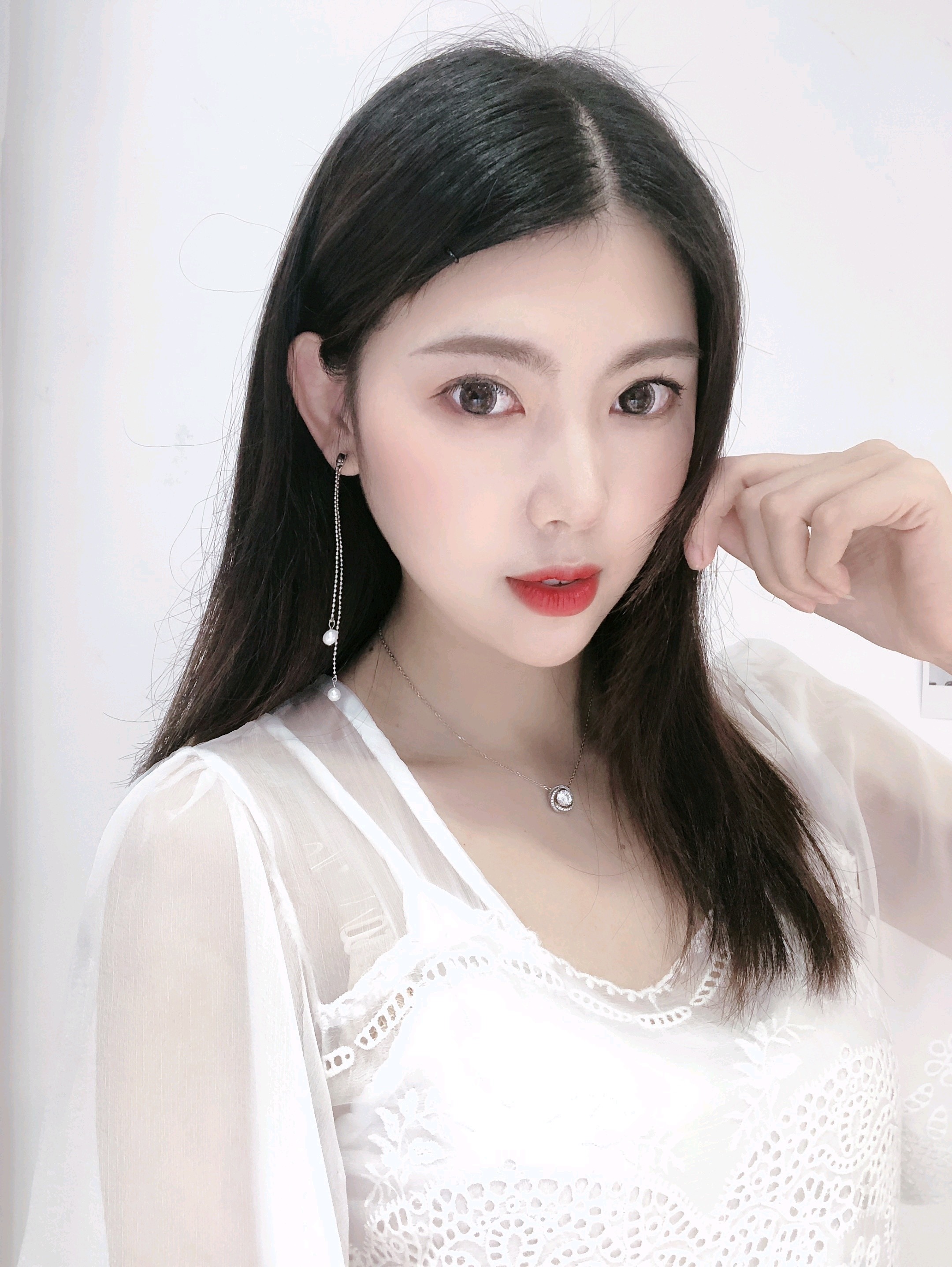 自从做了脂肪填充后,自己变得很爱打扮自拍臭美了,闺_圈子-新氧美容