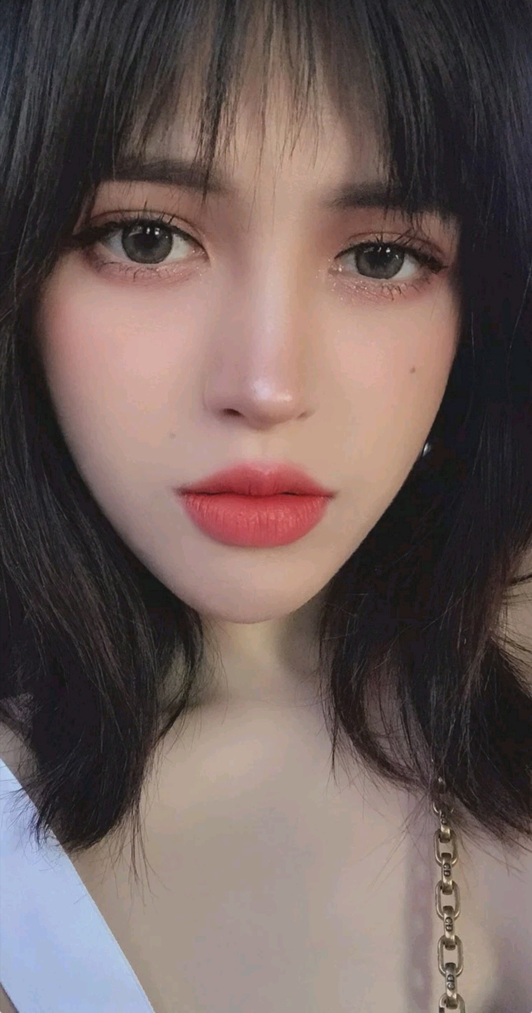 真的好羡慕那种随随便便涂一下就好看嘴巴的女孩子