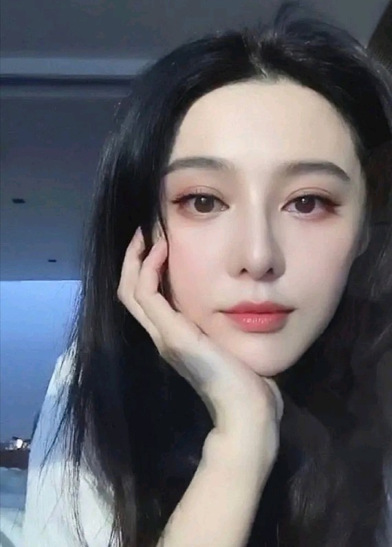 看到一组范冰冰16年直播的截图(关掉美颜的那种)也_圈子-新氧美容整形