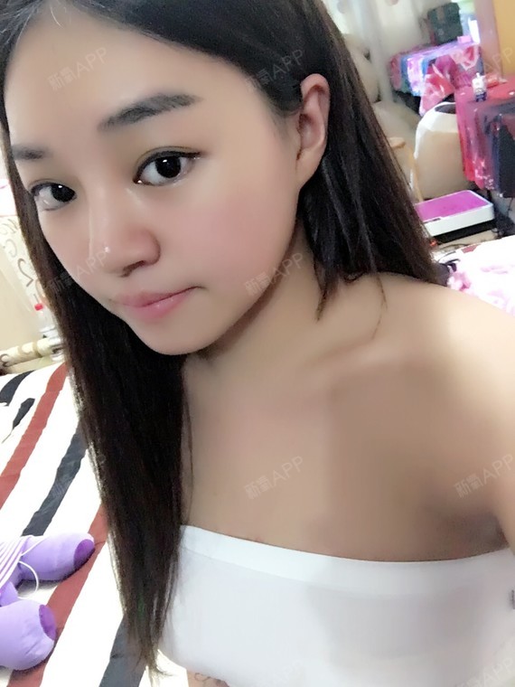 小川月假体隆胸术后第2天美丽日记_新氧整形