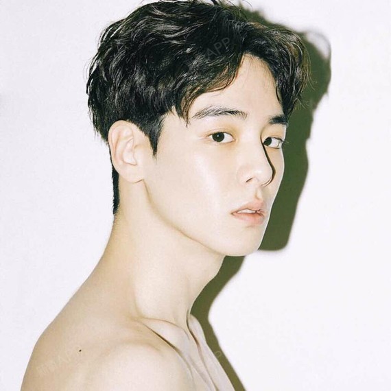 有没有6月10号左右去韩国做轮廓的啊,男生女生都可以,一起合租