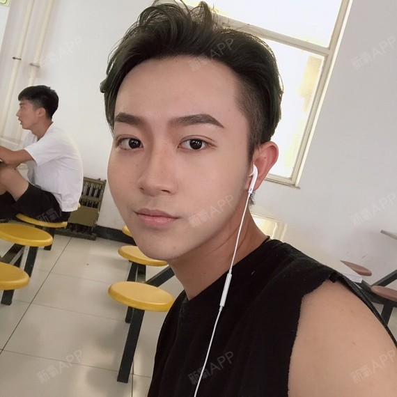 埋线双眼皮好不好_效果图_aaron李阿伦埋线双眼皮术后第71天_新氧美容