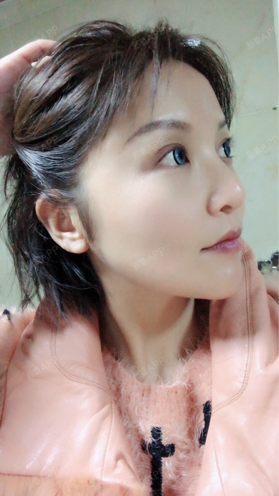 优秀到连胸也是a的天才少女