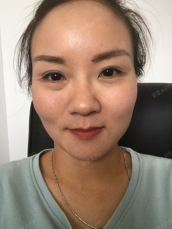 普通照片来两张,没有任何特效,最真实原始的拍照.