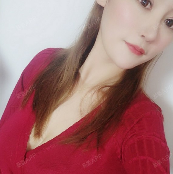 哈哈哈给大家看看我的侧面,我觉得我自己侧45度最好_圈子-新氧美容