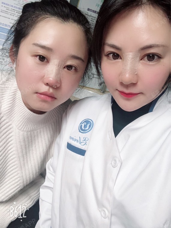 刚做完手术的第一天90一个小时就出去吃饭了.