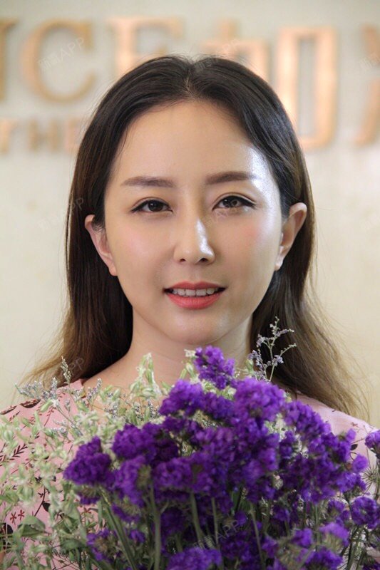 大家分享的是,做完v美减龄我看到的日复一日的年轻,_圈子-新氧美容