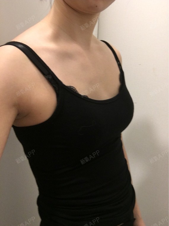 我生活中的一点小烦恼就是胸简直是太小了