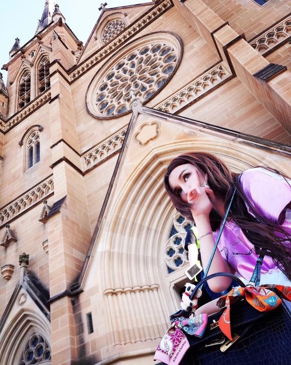 深圳雅美冯诗诗sisi#眼部多项#鼻部多项#童颜脂肪填_圈子-新氧美容