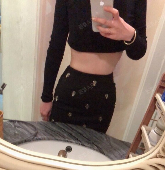 这腰这效果,就不用了我多说了,穿什么衣服,什么衣服好看,露肚