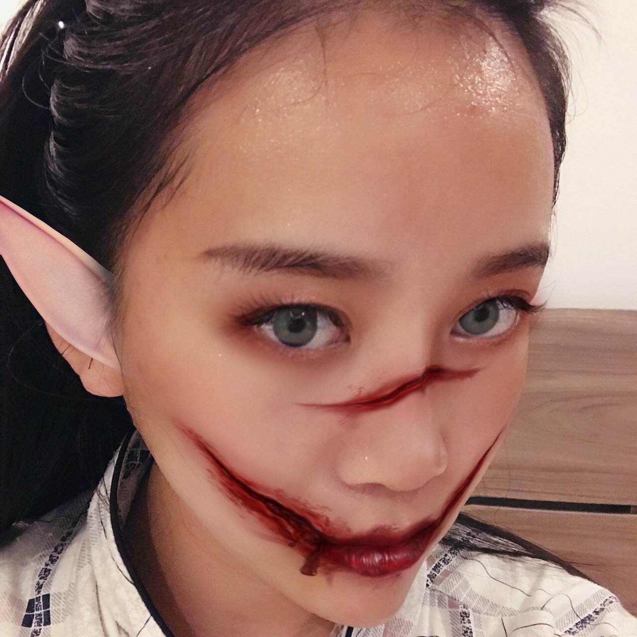 敲可爱的万圣节仿妆