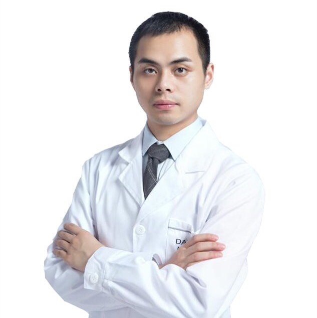 我是新氧整形医生苟磊,擅长眼部,鼻部和面部综合整形